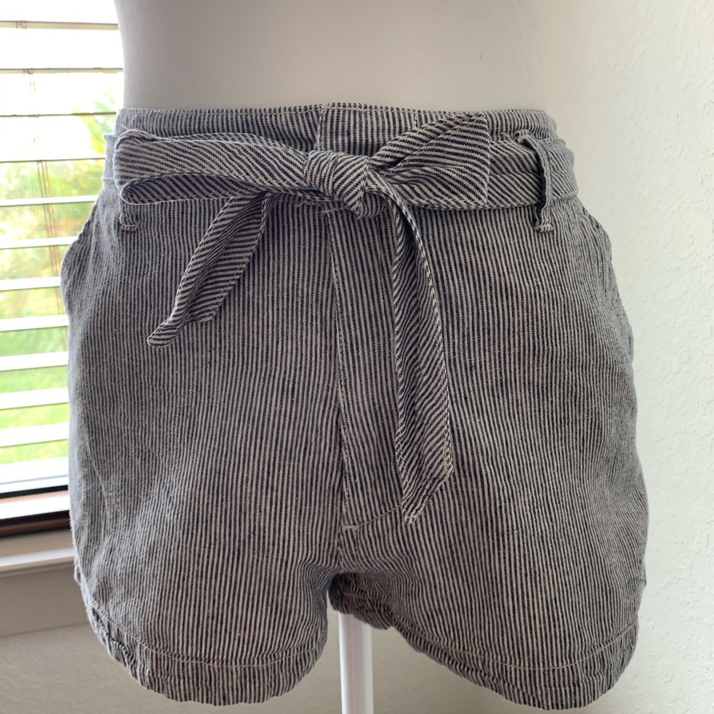 Abercrombie Blue Striped Shorts with Bow